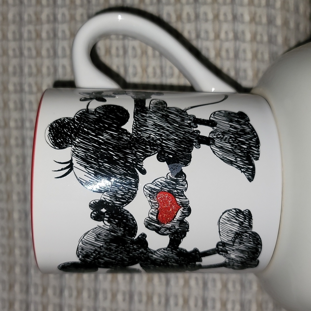 Disney's Mickey&Minnie Silhouette Love Cup by Silver Buffalo